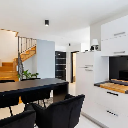 Modern In With Garden Horská chata